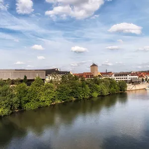 Maritim 4*, Würzburg Německo