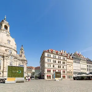 4* Aparthotel Neumarkt